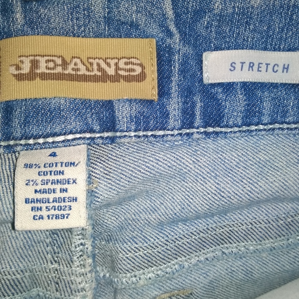 capris - Picture 2 of 4